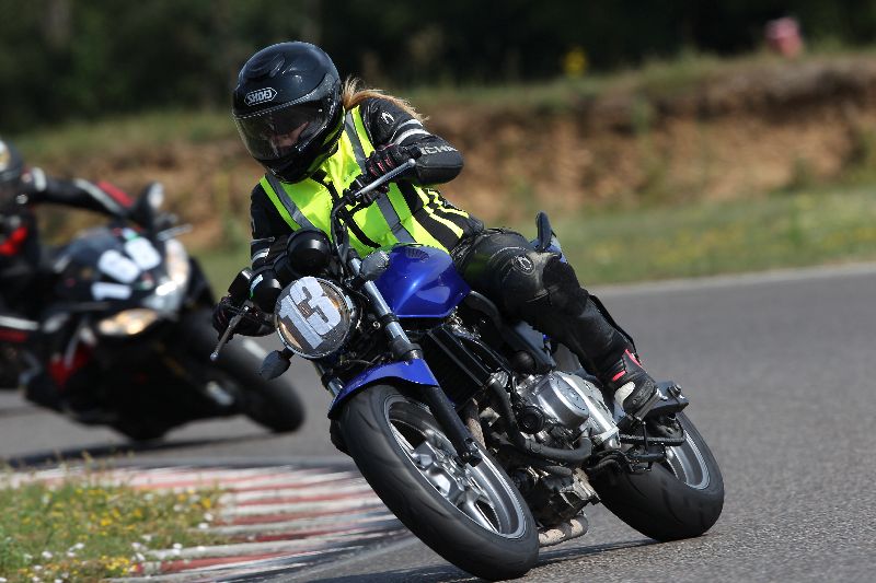 /Archiv-2018/44 06.08.2018 Dunlop Moto Ride and Test Day  ADR/Strassenfahrer-Sportfahrer grün/13